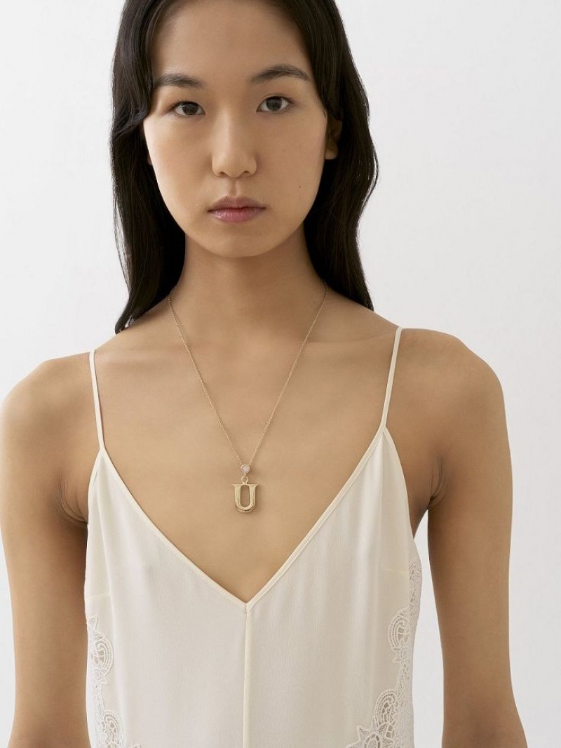 Chloe Alphabet With Pendant Ketten Gold | CHE-SR14335