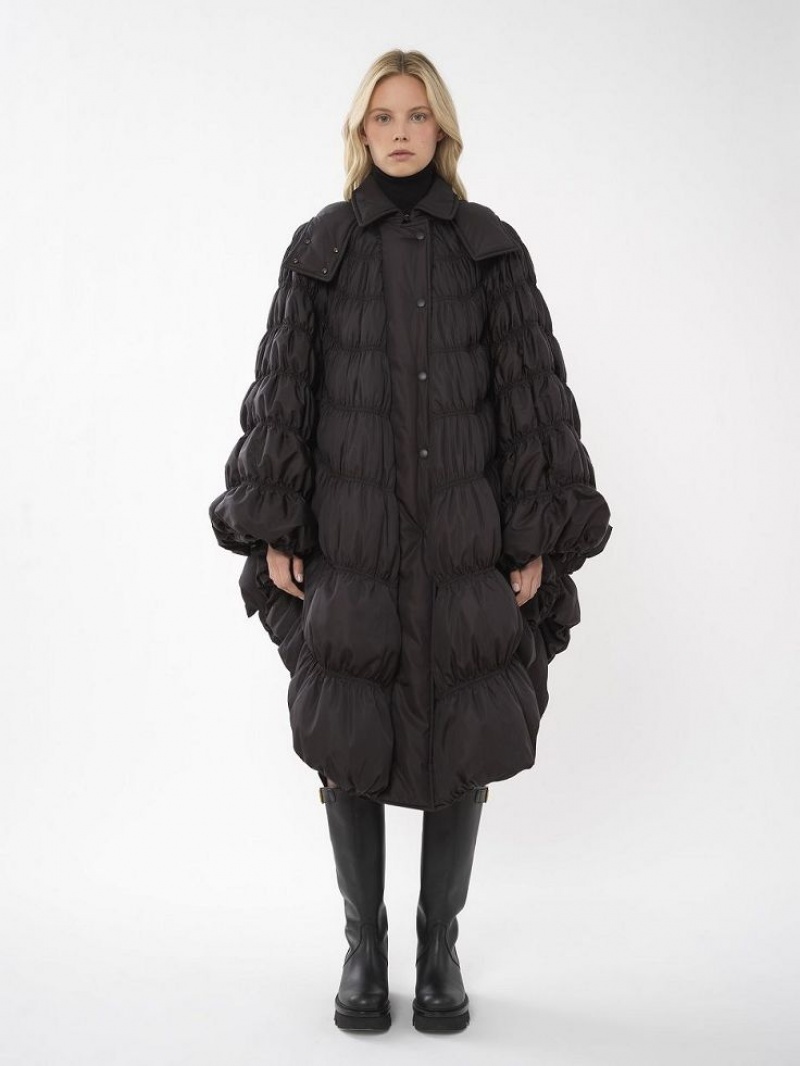 Chloe Ruched Puffer Cape Mäntel Schwarz | CHE-SR13815